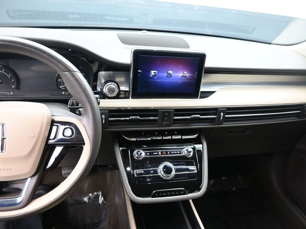 Used 2022 Lincoln Corsair FWD image 13