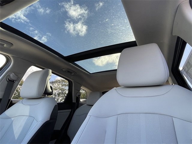 New 2026 Kia Sportage EX image 19