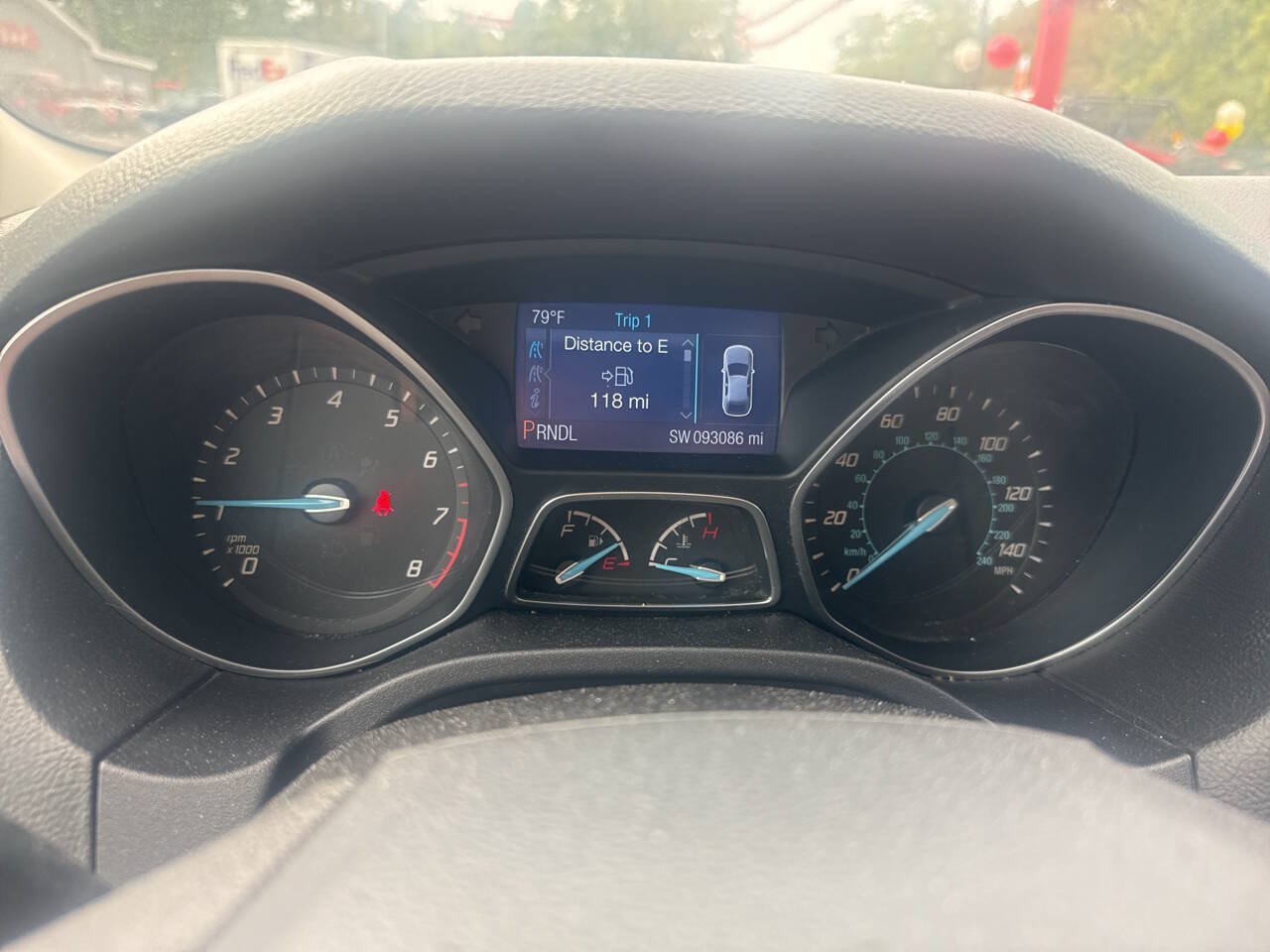Used 2014 Ford Focus SE FWD image 26