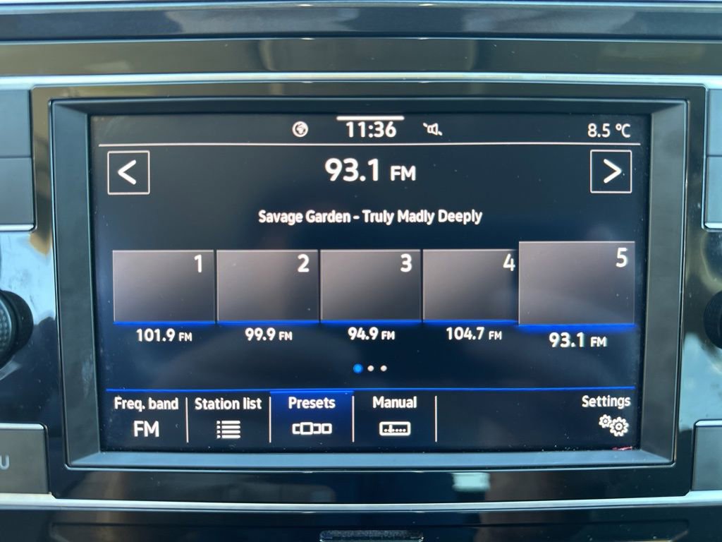 Used 2024 Volkswagen Tiguan S image 23