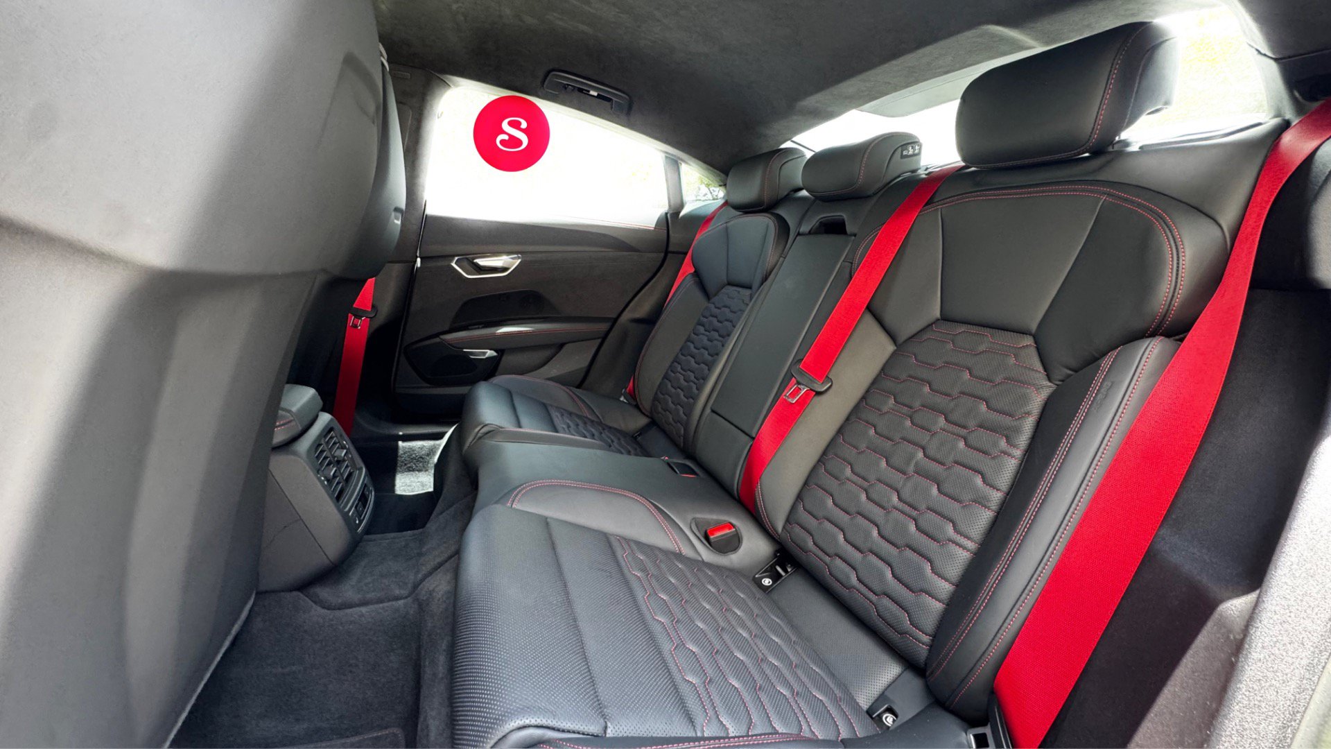 Used 2022 Audi RS e-tron GT w/ Year 1 Package AWD/4WD image 22