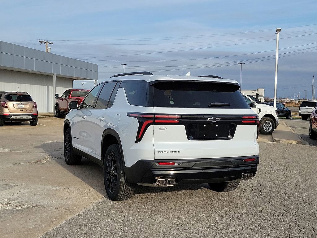 New 2026 Chevrolet Traverse LT w/ Midnight/Sport Edition image 4