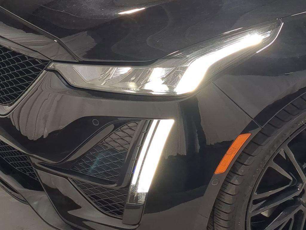 Used 2020 Cadillac CT5 V w/ Premium Package image 14