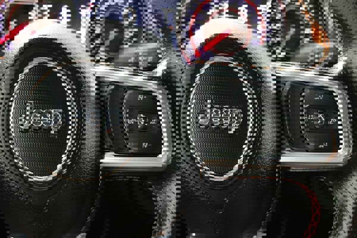 Used 2021 Jeep Gladiator Mojave image 24