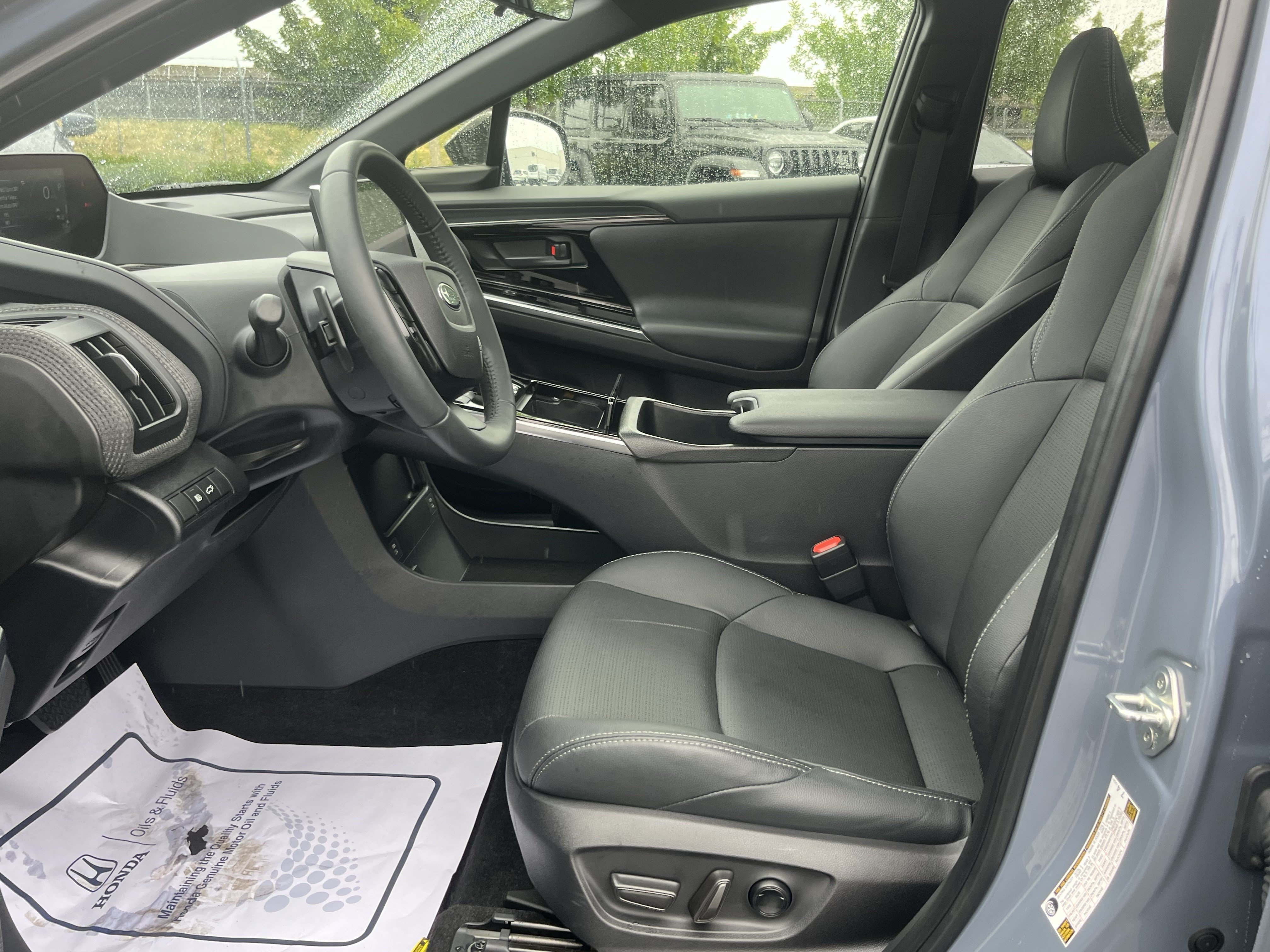Used 2023 Subaru Solterra AWD image 18