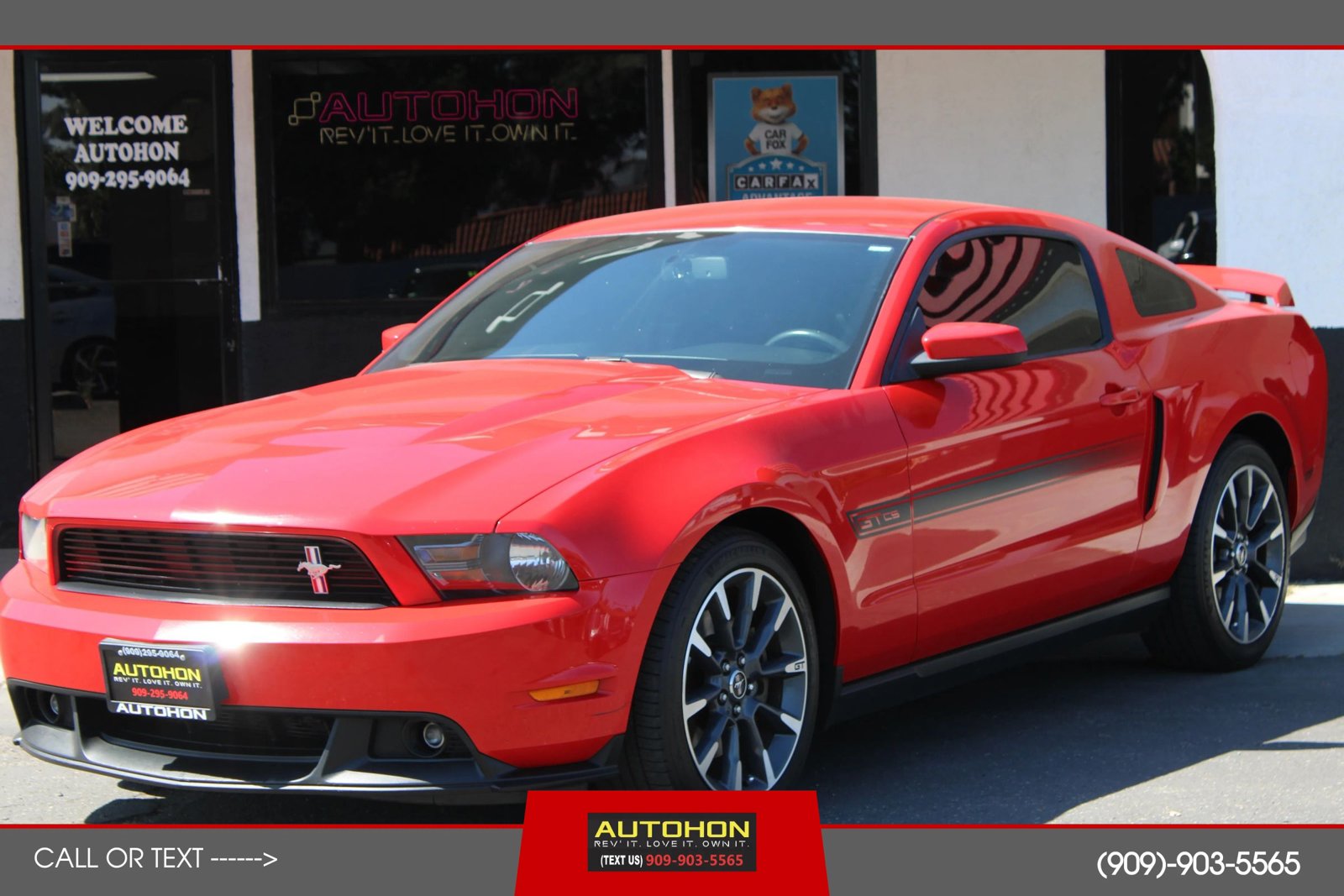 Used 2012 Ford Mustang GT Premium RWD image 1
