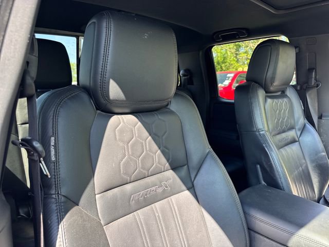 Used 2022 Nissan Frontier Pro-X w/ Pro-X Premium Package image 25
