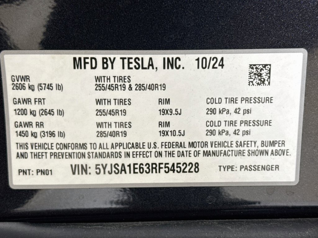 Used 2024 Tesla Model S Plaid AWD/4WD image 34
