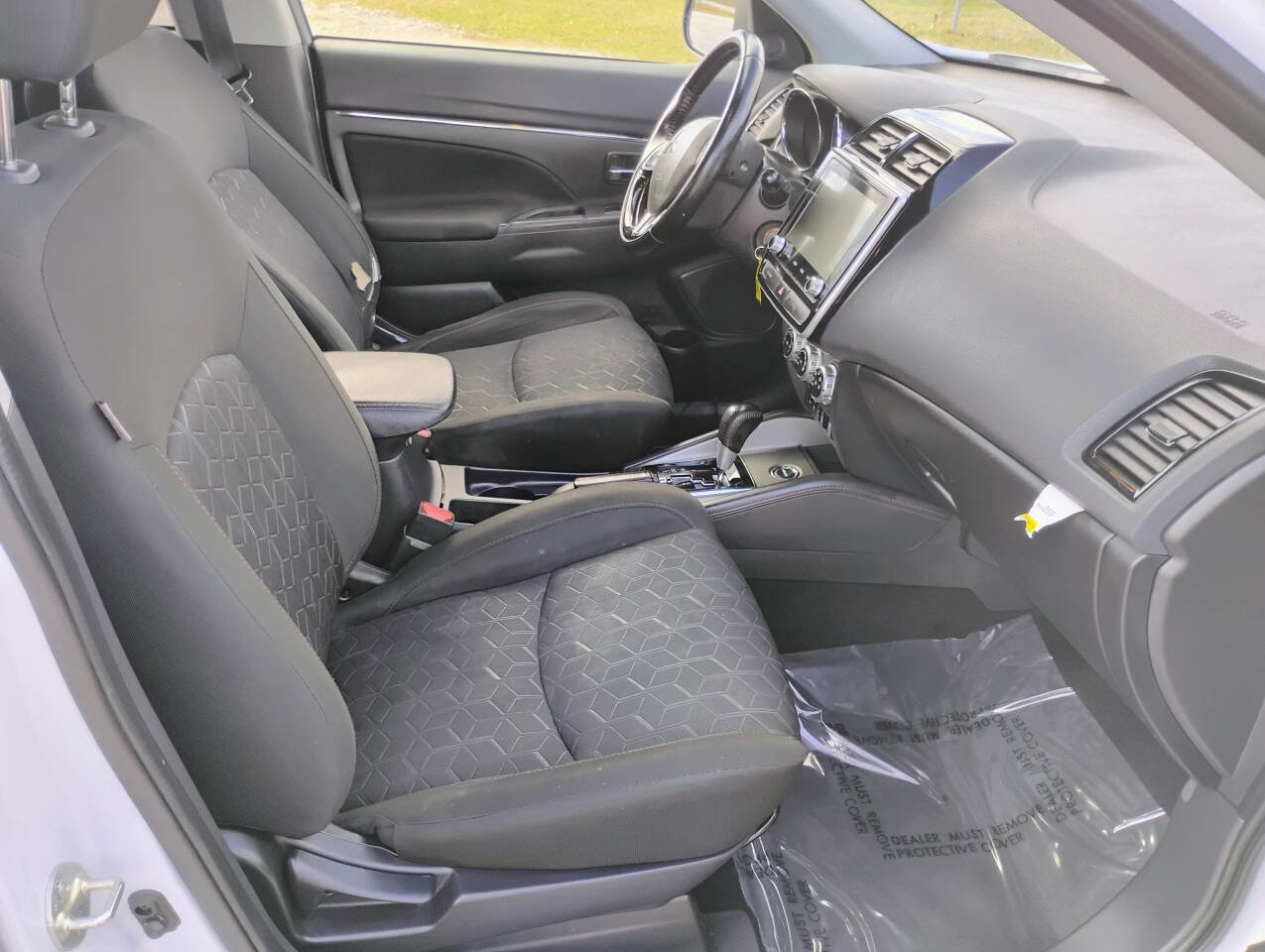 Used 2023 Mitsubishi Outlander Sport AWD image 18
