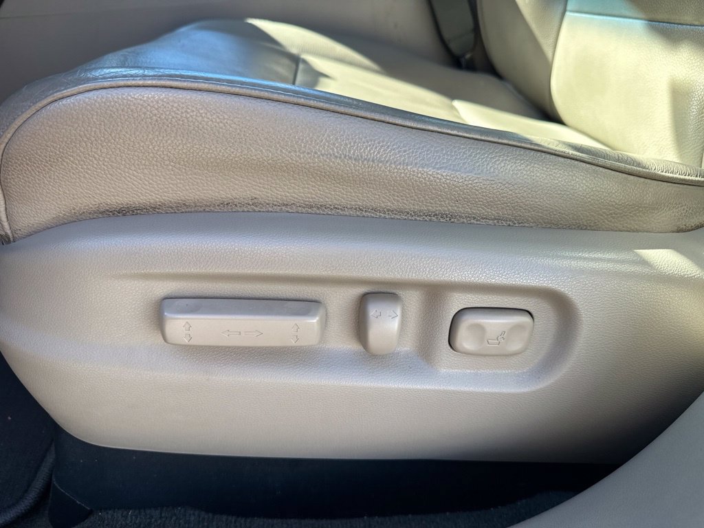 Used 2014 Honda Pilot Touring image 18