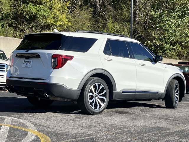 Used 2022 Ford Explorer ST-Line w/ Class IV Trailer Tow Package RWD image 3