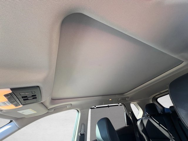Used 2021 Nissan Rogue SL w/ Premium Package FWD image 16