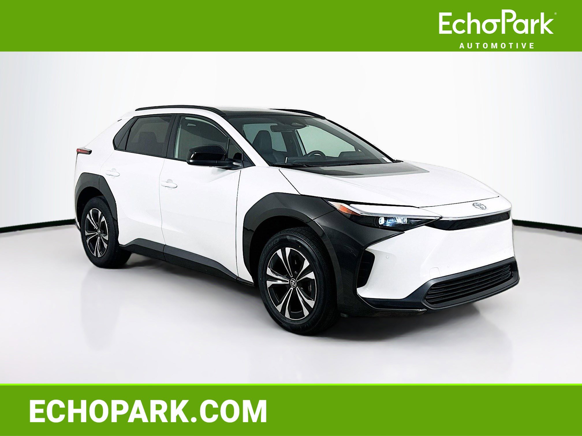 Used 2024 Toyota bZ4X FWD image 1