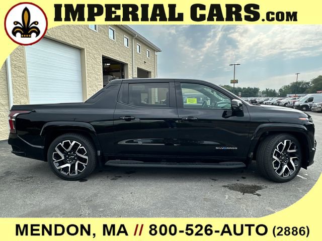 New 2025 Chevrolet Silverado EV RST image 14