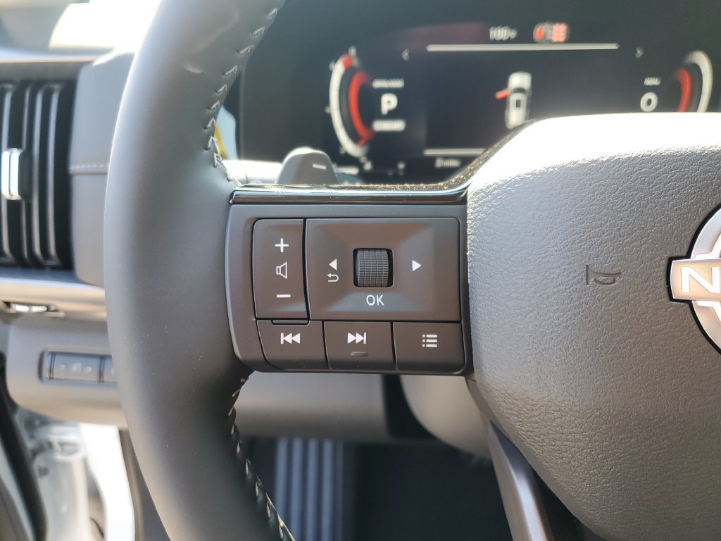 New 2026 Nissan Pathfinder SL FWD image 27