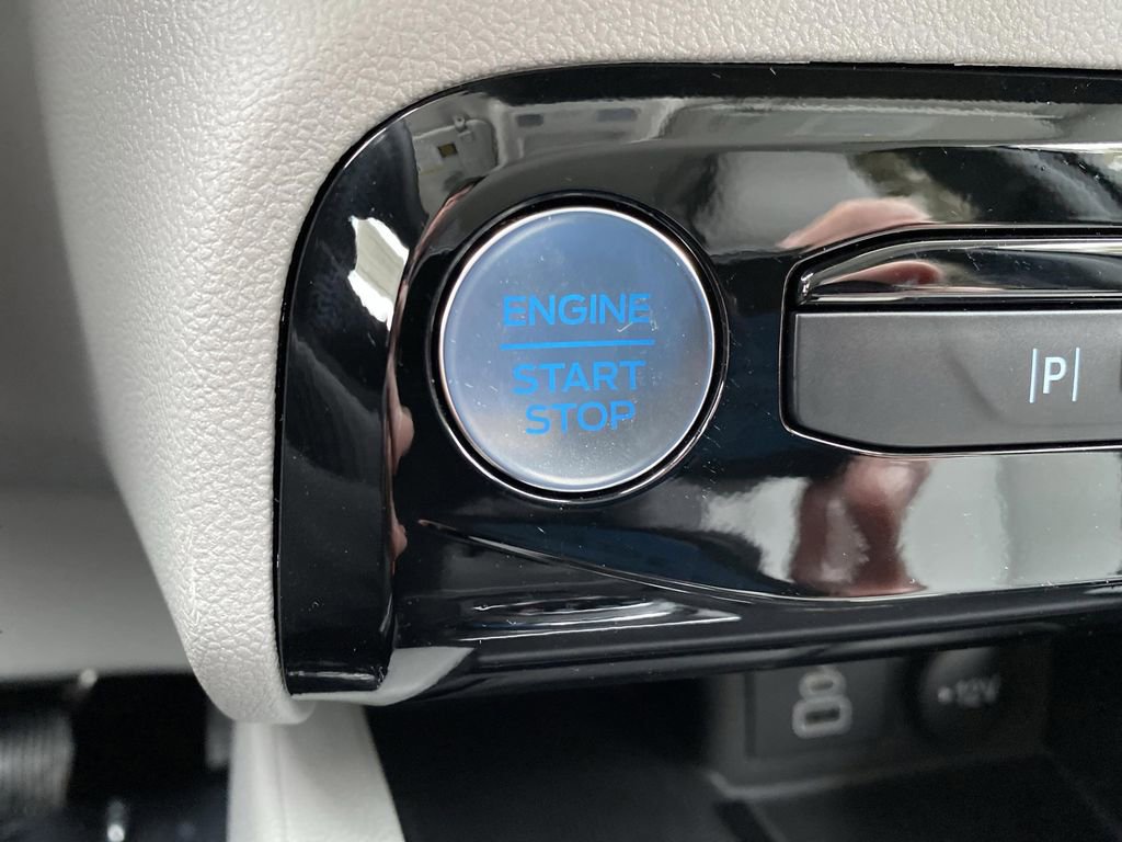 New 2026 Ford Escape SE w/ PHEV Premium Package image 35