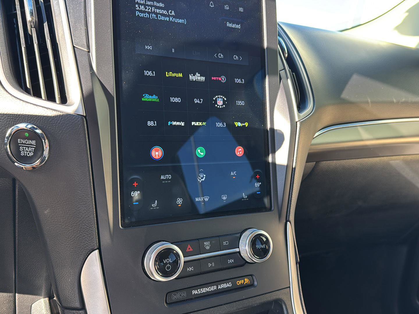 Used 2022 Ford Edge SEL w/ Convenience Package image 23