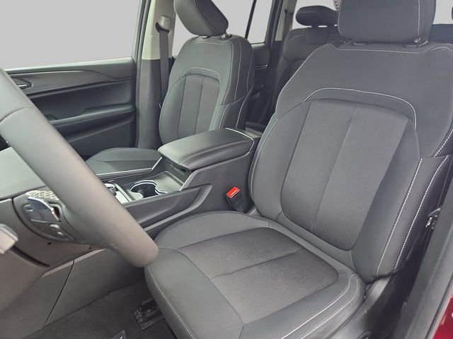 Used 2024 Jeep Grand Cherokee Laredo X AWD/4WD image 18