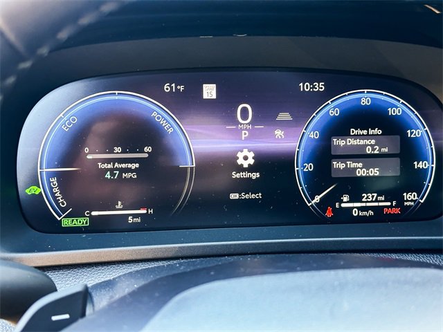 New 2025 Toyota Crown Signia XLE image 14