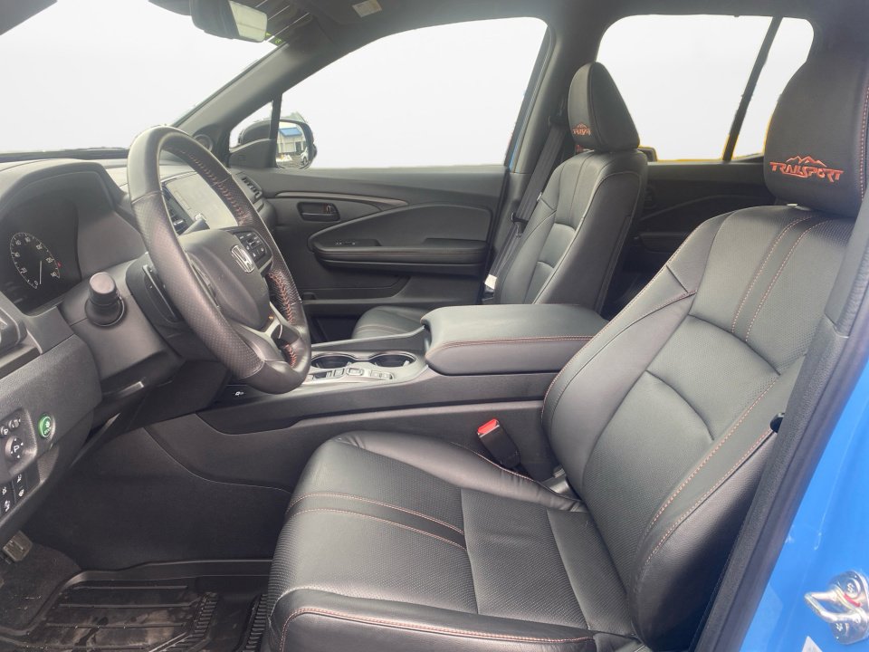 Certified 2025 Honda Ridgeline TrailSport image 9