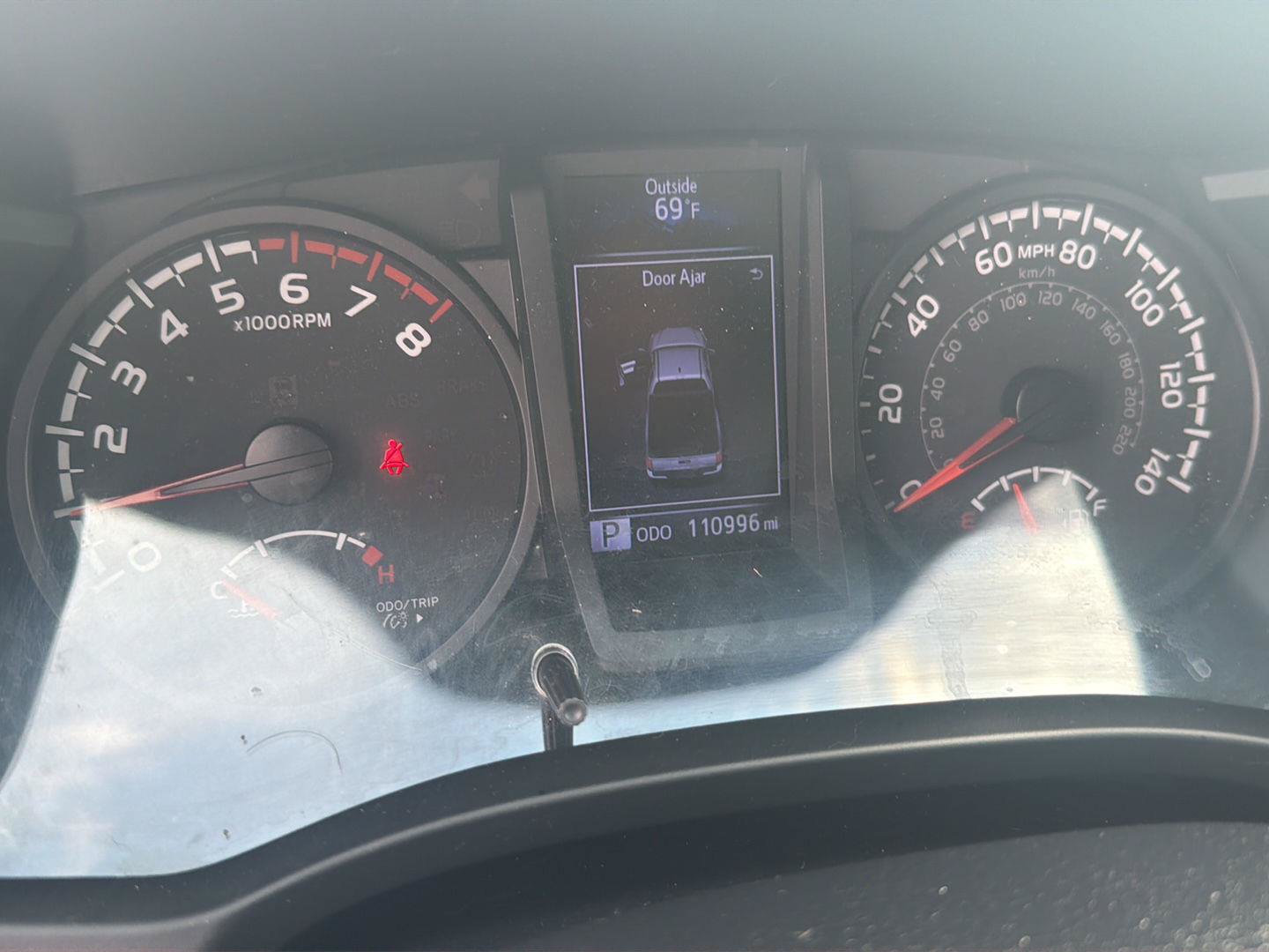 Used 2020 Toyota Tacoma SR AWD/4WD image 19