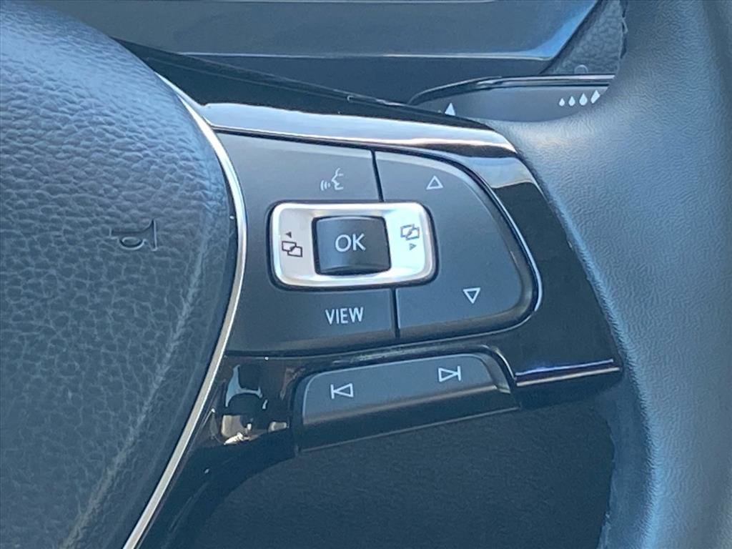 Used 2020 Volkswagen Tiguan SEL image 7