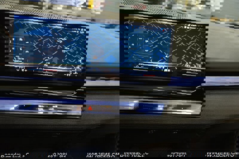 Used 2025 BMW i5 eDrive40i w/ M Sport Package image 31