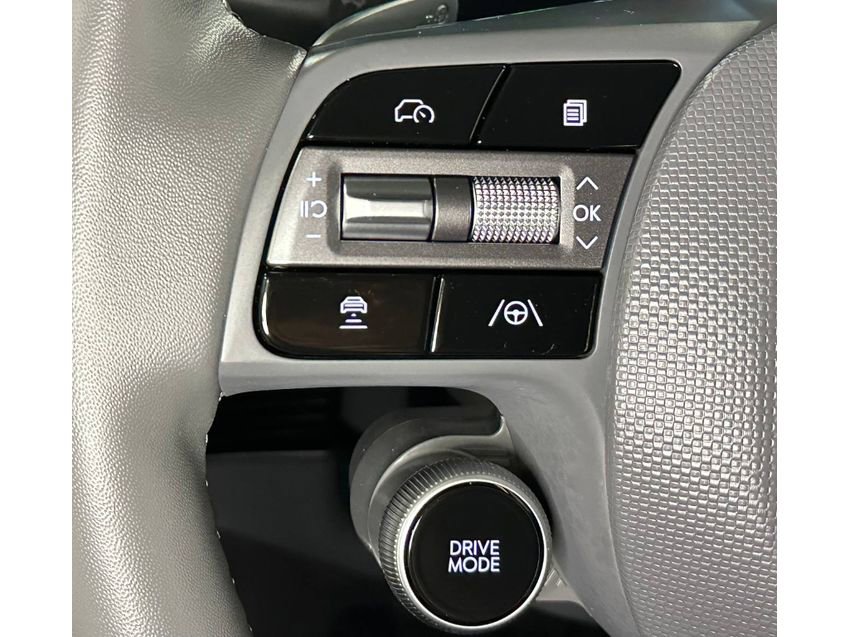 Used 2025 Hyundai Ioniq 5 SEL RWD image 25