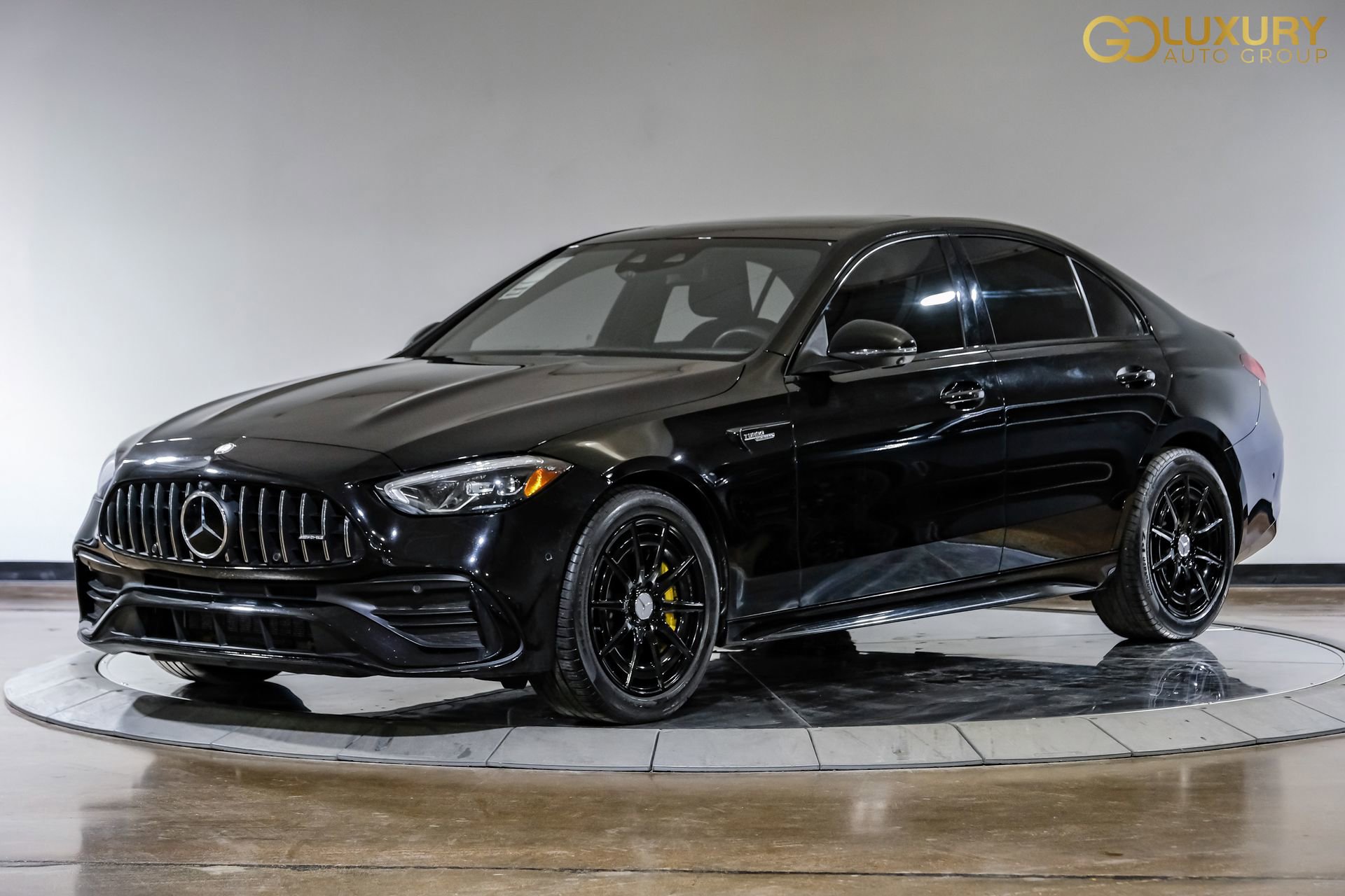 Used 2024 Mercedes-Benz C 43 AMG 4MATIC Sedan w/ Driver Assistance Package image 8