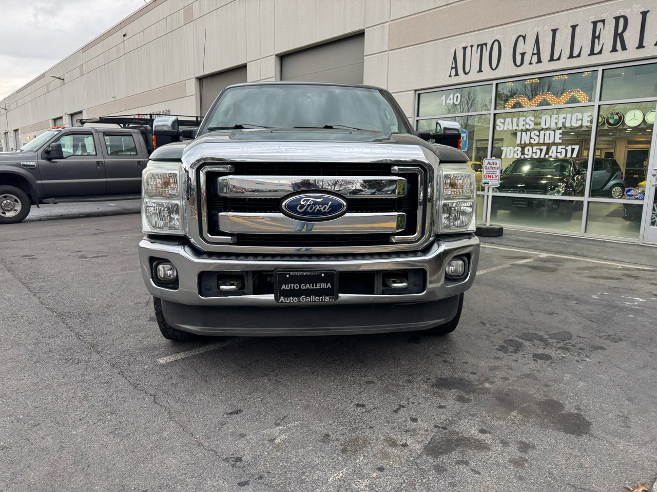 Used 2011 Ford F250 XLT w/ XLT Premium Pkg image 4