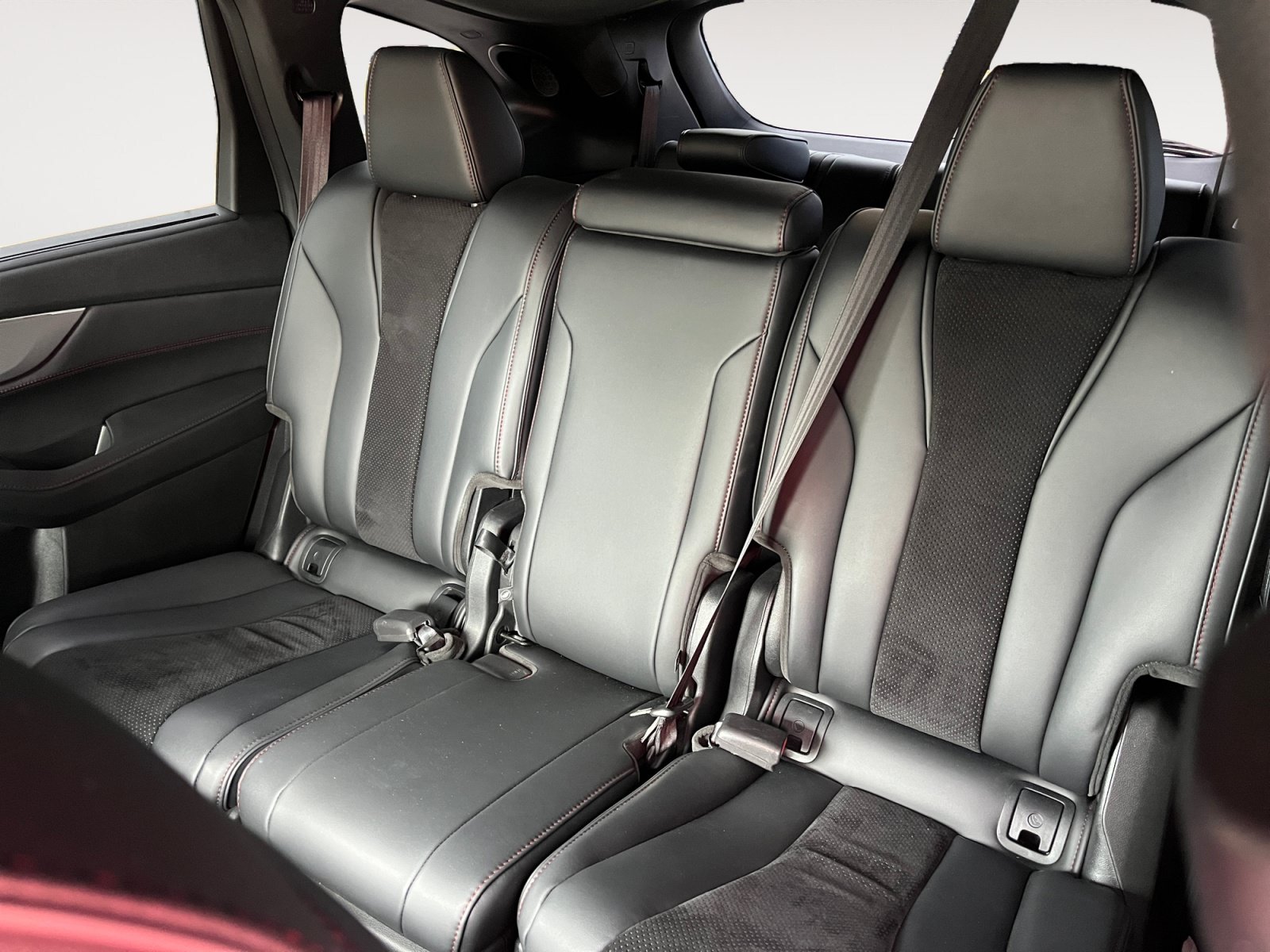 Used 2023 Acura MDX A-Spec AWD/4WD image 16
