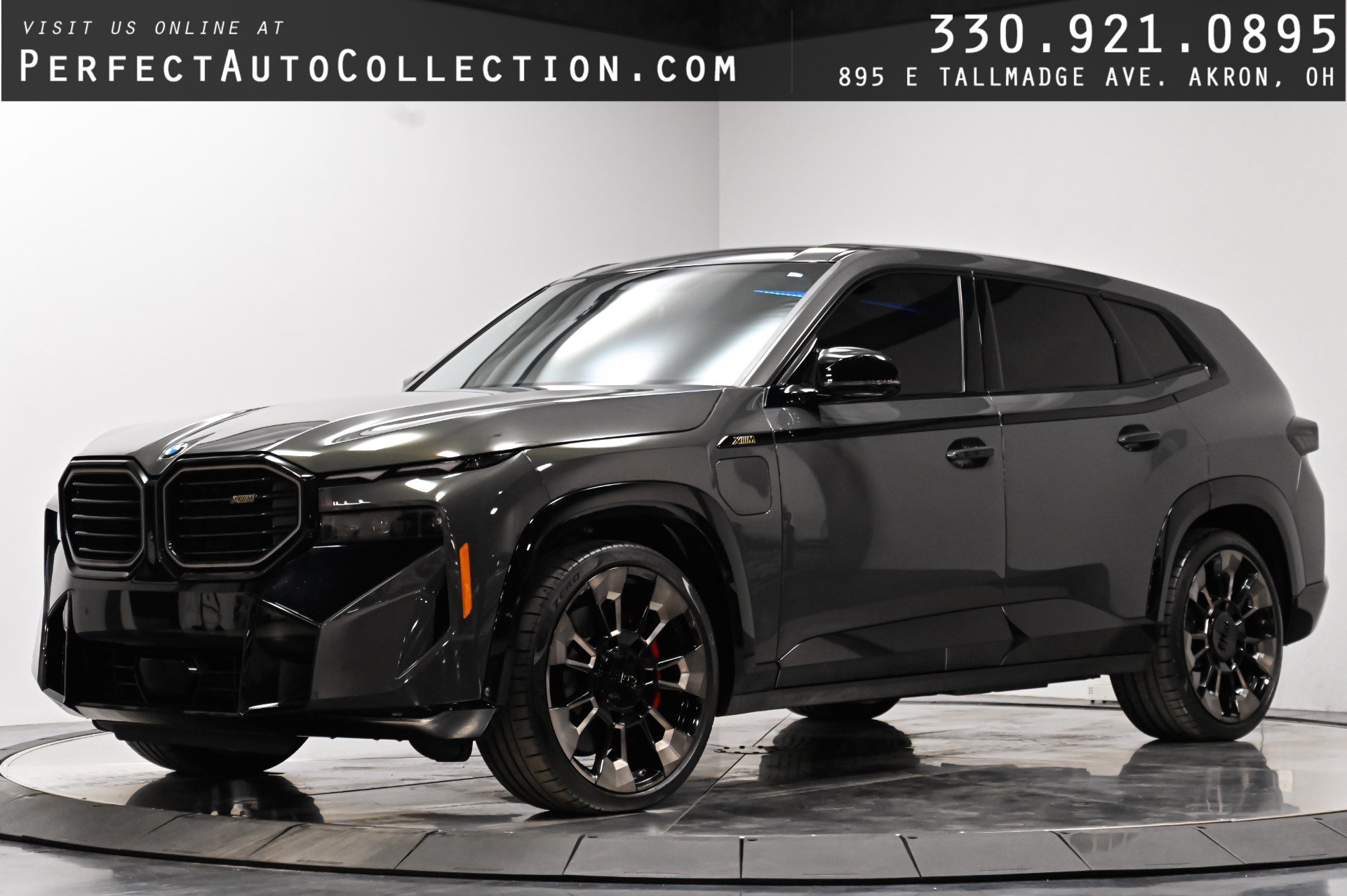 Used 2023 BMW XM AWD/4WD image 1
