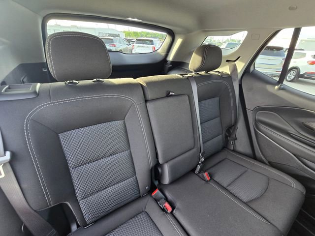 Used 2023 GMC Terrain SLE w/ Driver Convenience Package FWD image 16
