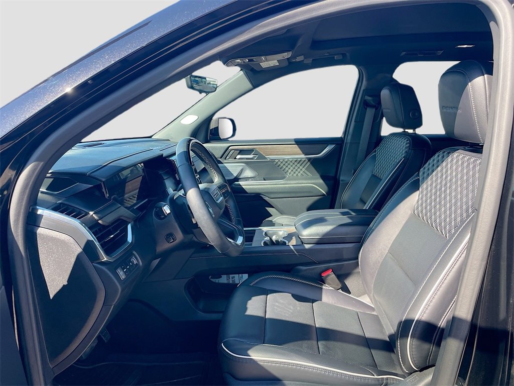 Certified 2024 GMC Acadia Denali w/ Super Cruise Package image 11