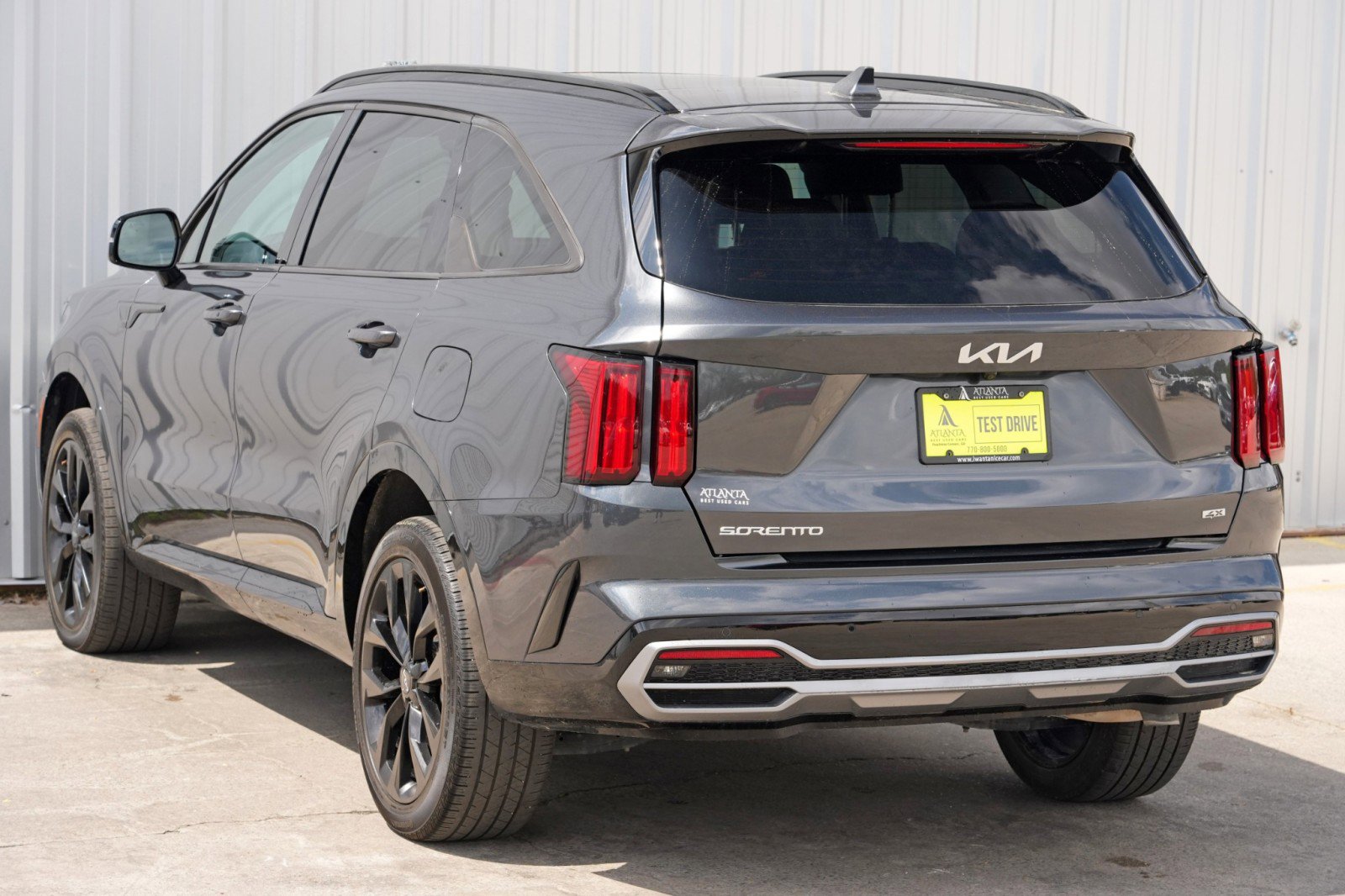 Used 2023 Kia Sorento SX image 48