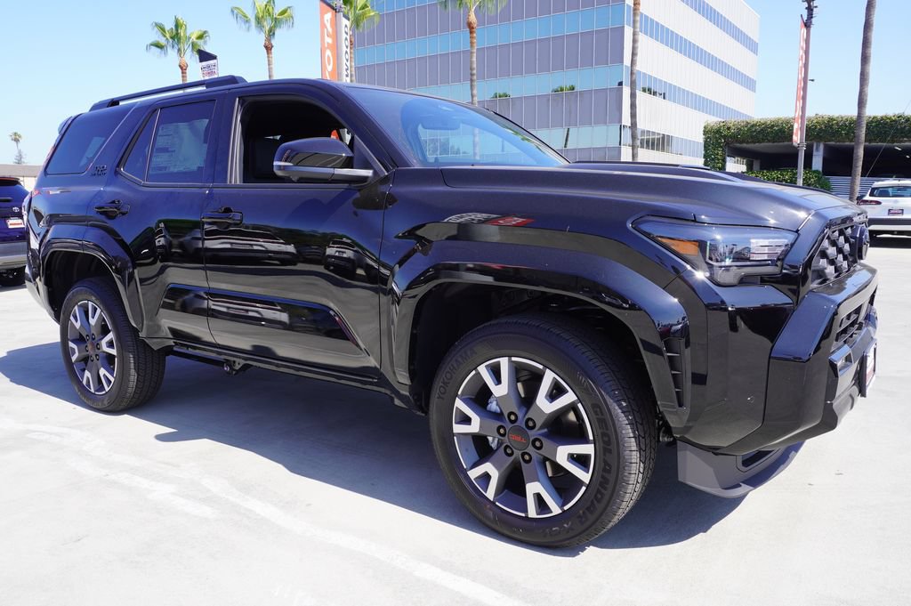 New 2026 Toyota 4Runner TRD Sport Premium AWD/4WD image 3