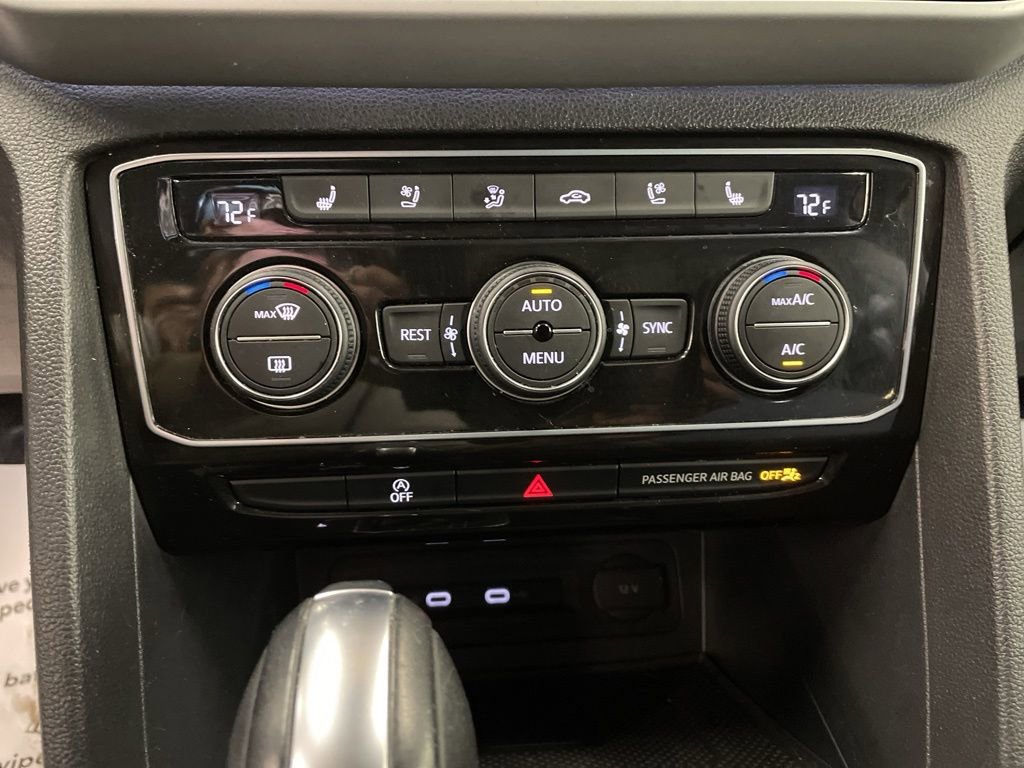 Used 2021 Volkswagen Atlas SEL Premium AWD/4WD image 26