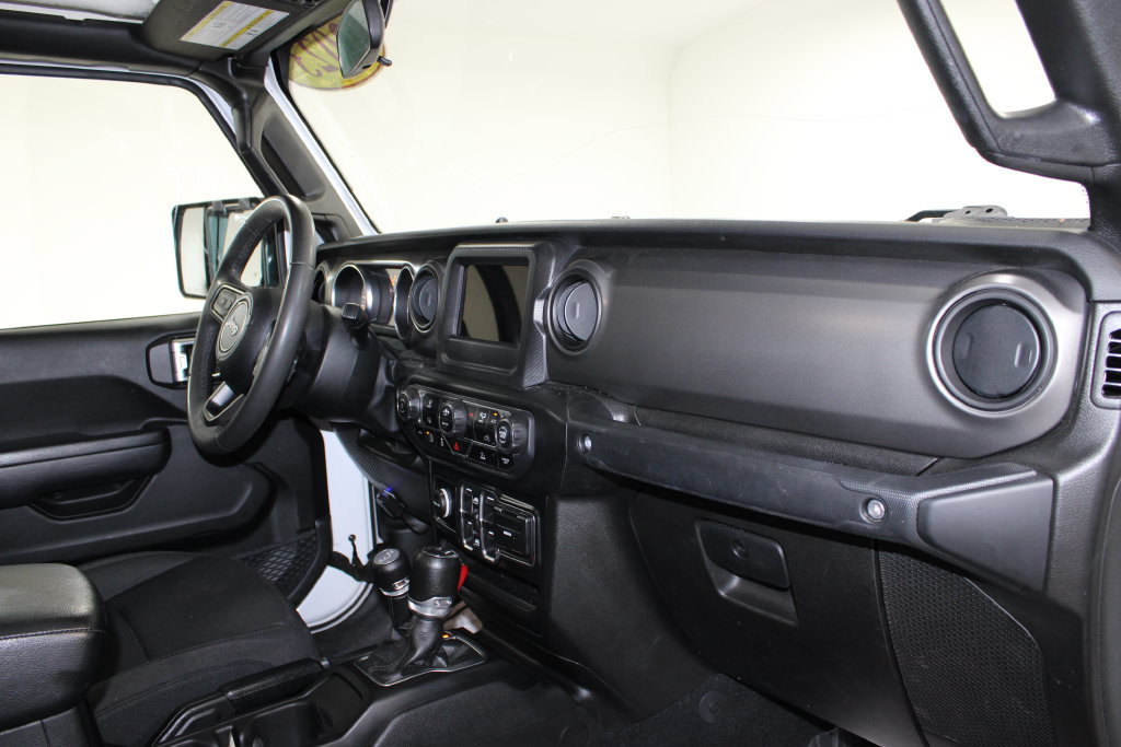 Used 2023 Jeep Gladiator Sport AWD/4WD image 23