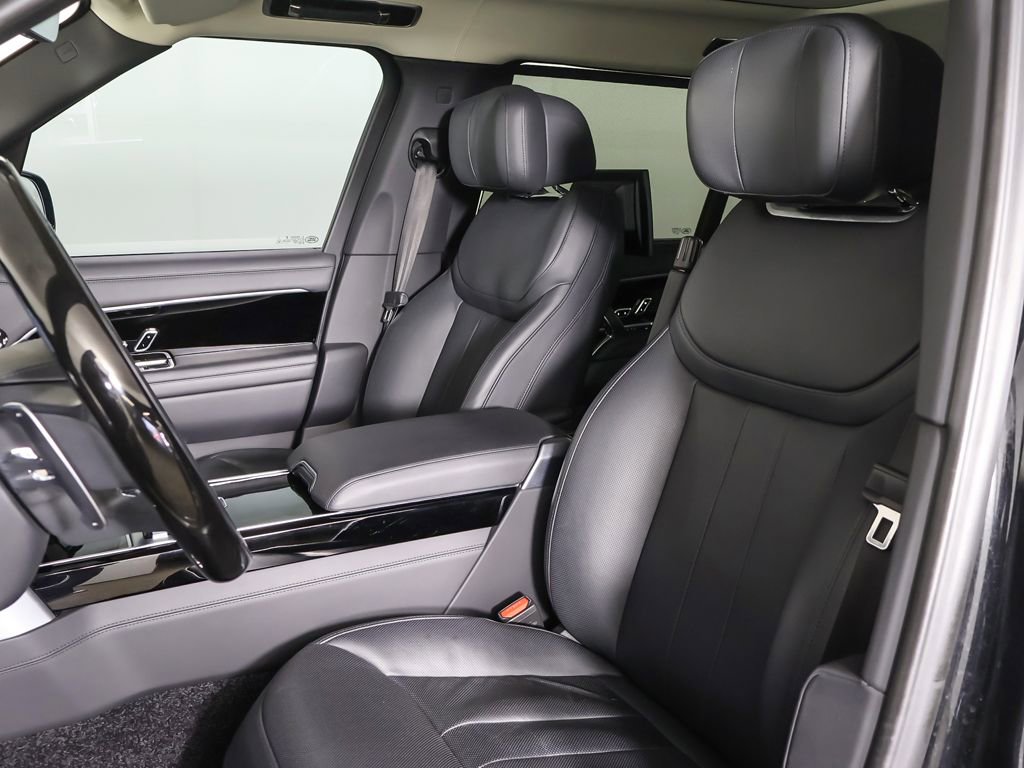 Used 2023 Land Rover Range Rover Long Wheelbase Autobiography image 34