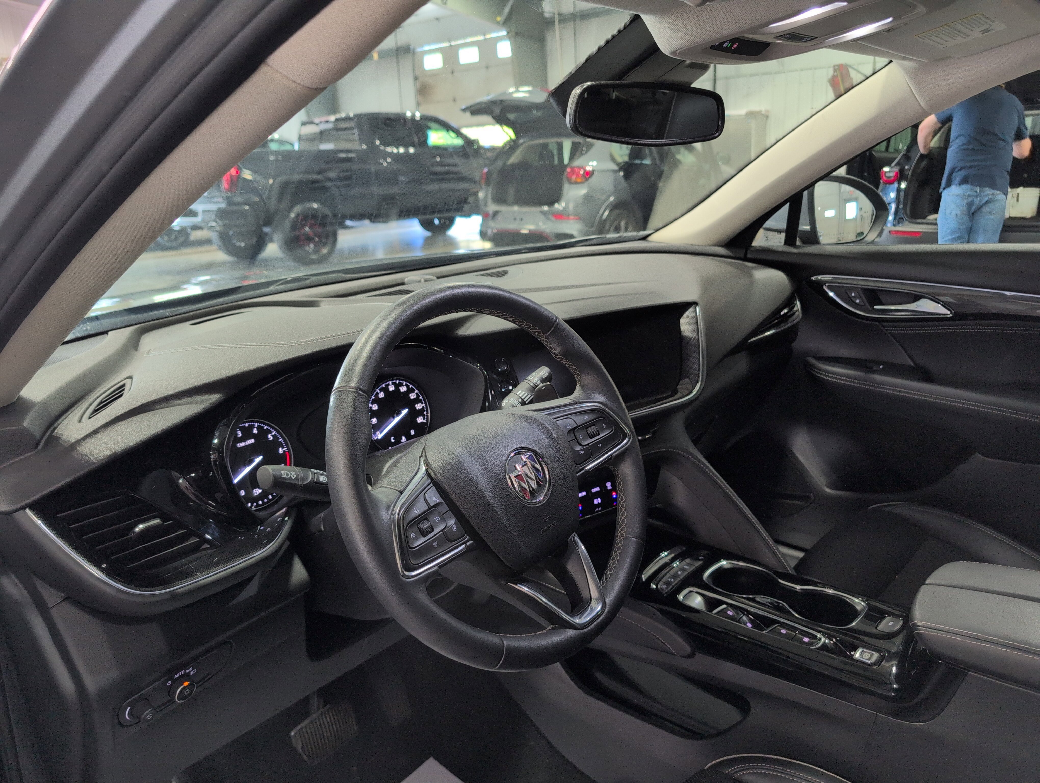 Used 2023 Buick Envision Essence AWD/4WD image 8