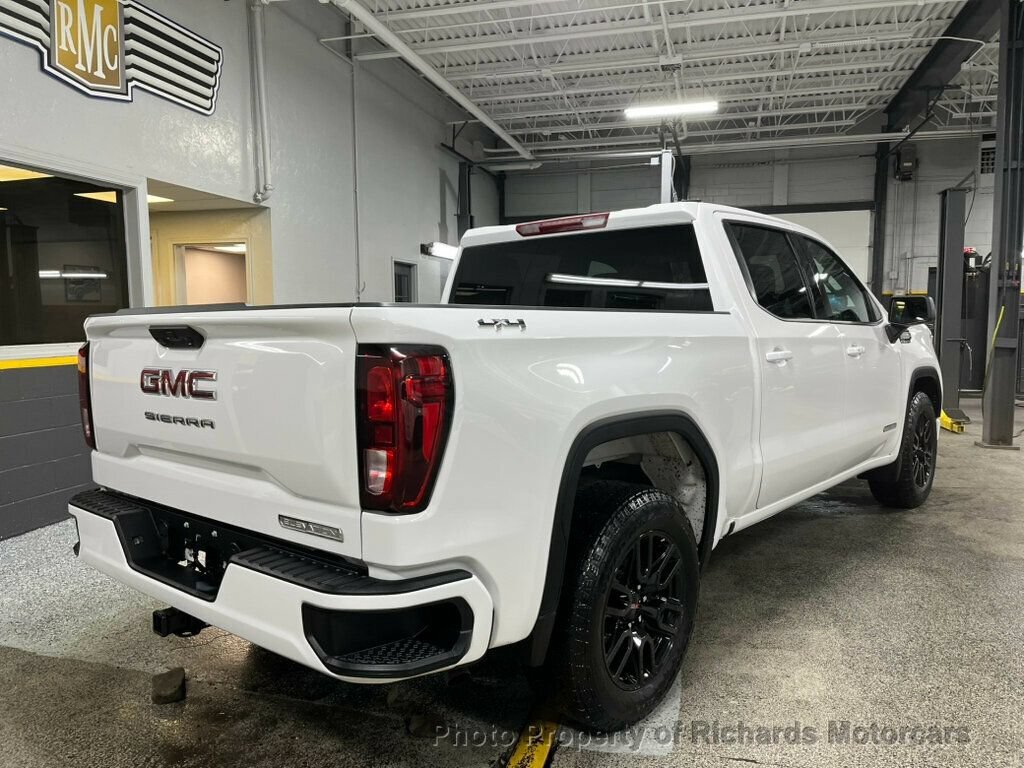 Used 2025 GMC Sierra 1500 Elevation AWD/4WD image 3