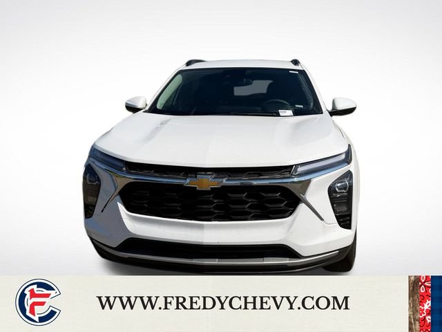 Used 2025 Chevrolet Trax LT FWD image 30