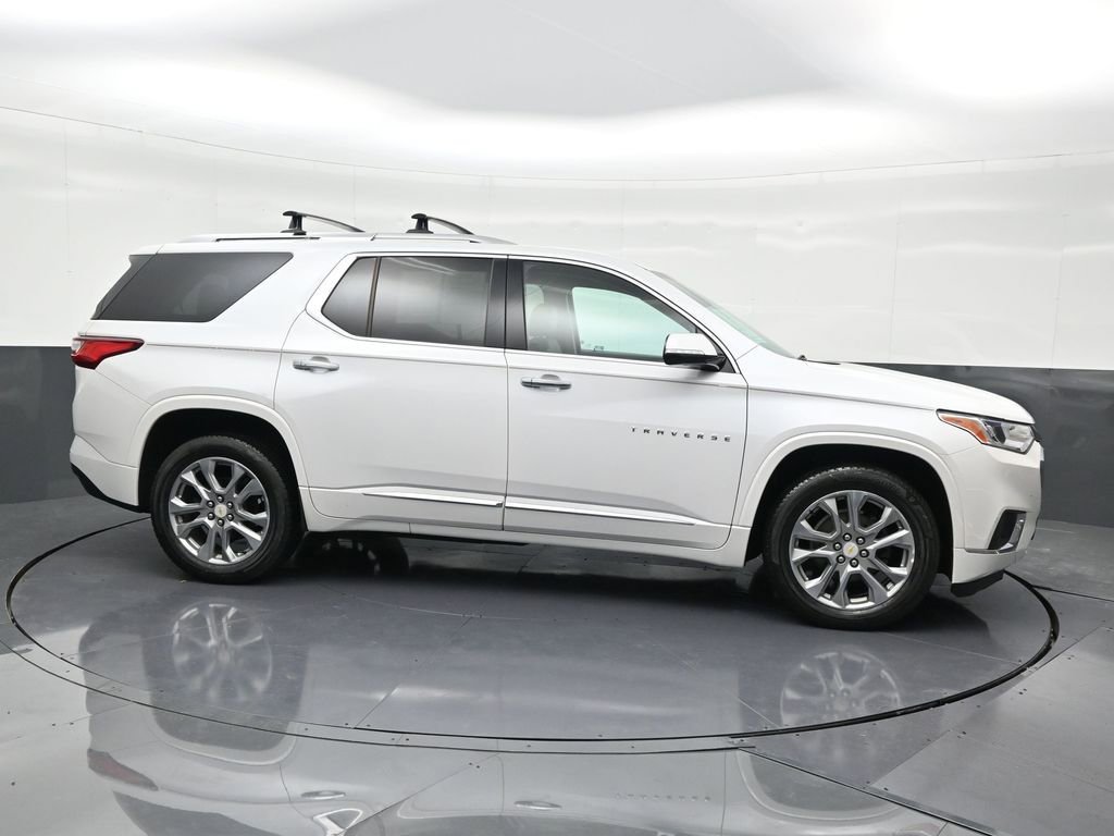 Used 2018 Chevrolet Traverse Premier w/ Driver Confidence II Package image 7