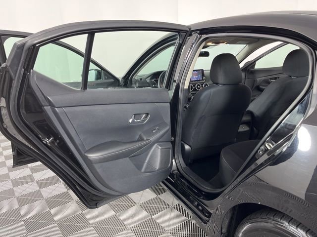 Used 2021 Nissan Sentra SV image 41