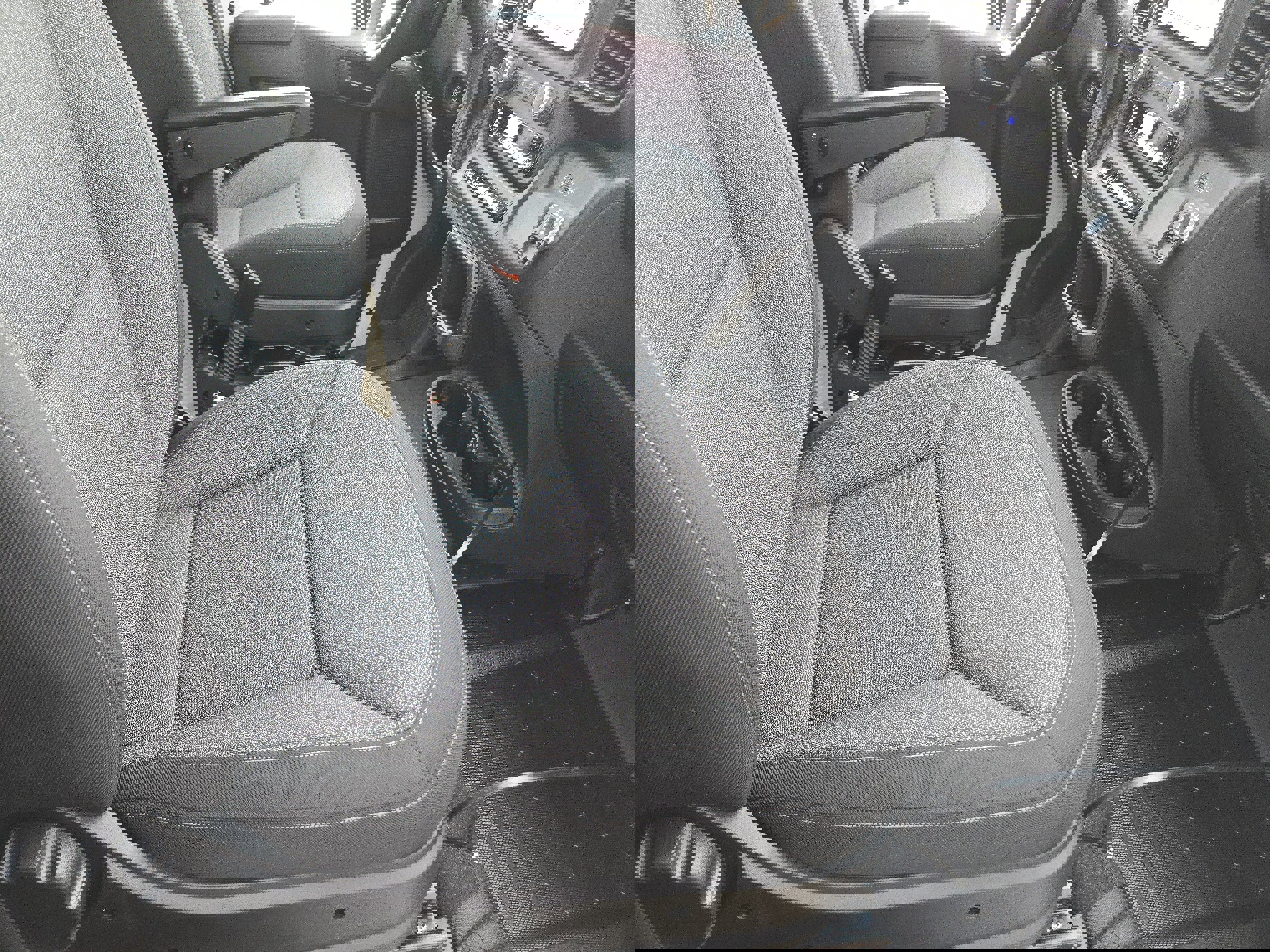 New 2026 RAM ProMaster 2500 w/ Convenience Group image 11