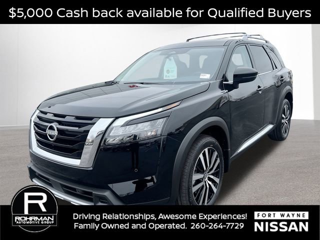 New 2025 Nissan Pathfinder Platinum w/ Cargo Package