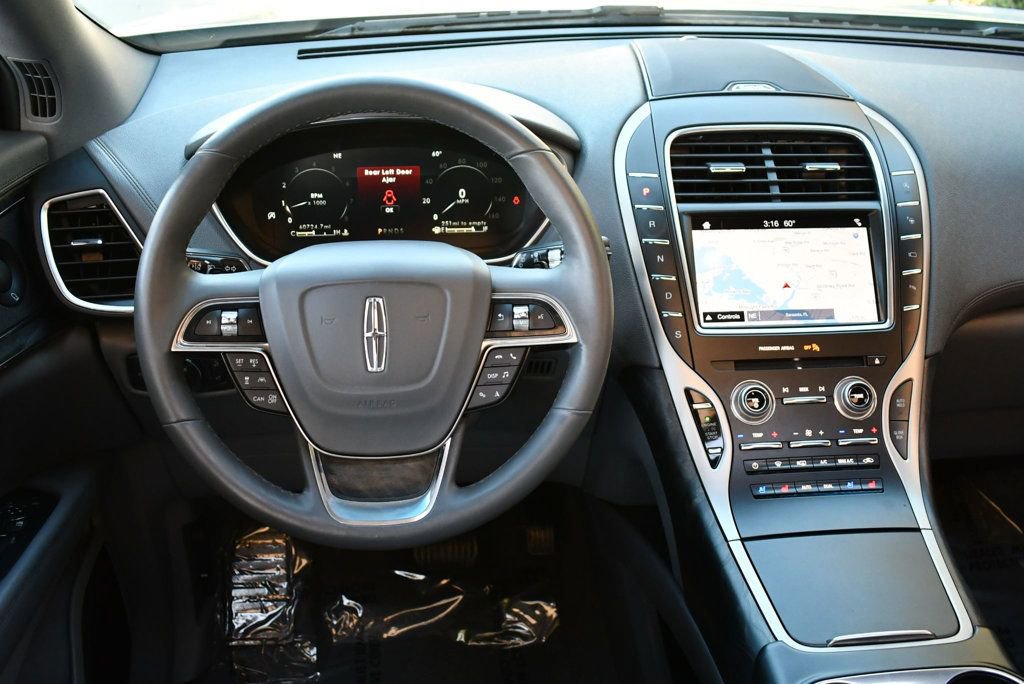 Used 2019 Lincoln Nautilus Reserve image 51