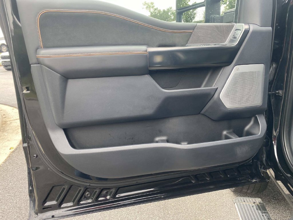 Certified 2024 Ford F350 Platinum AWD/4WD image 17