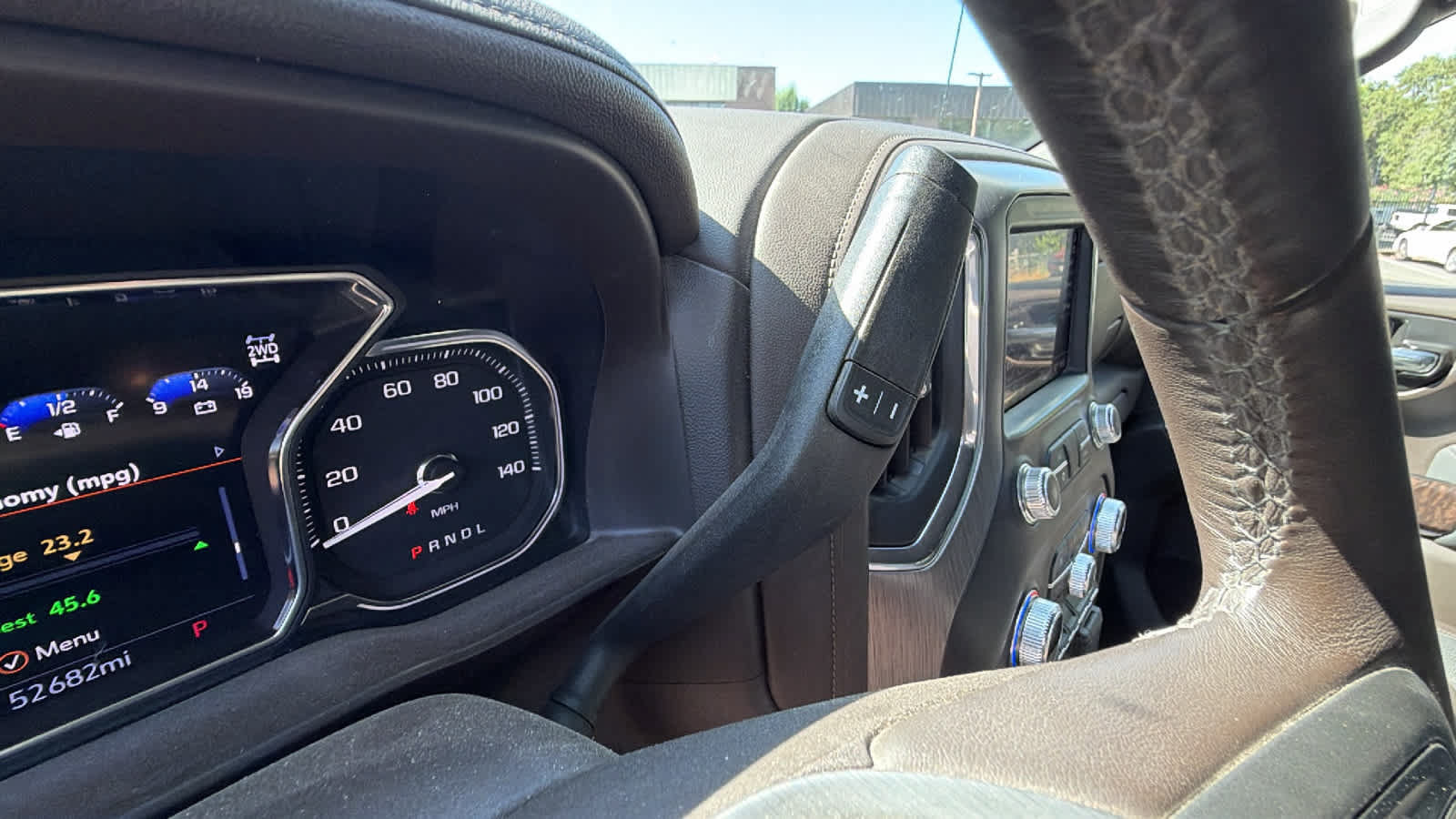 Used 2021 GMC Sierra 1500 Denali w/ Driver Alert Package II AWD/4WD image 12