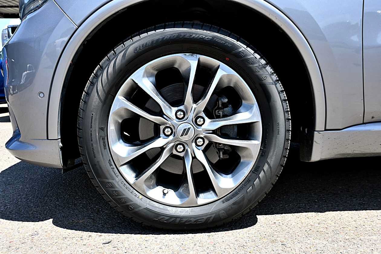 Used 2019 Dodge Durango R/T RWD image 12